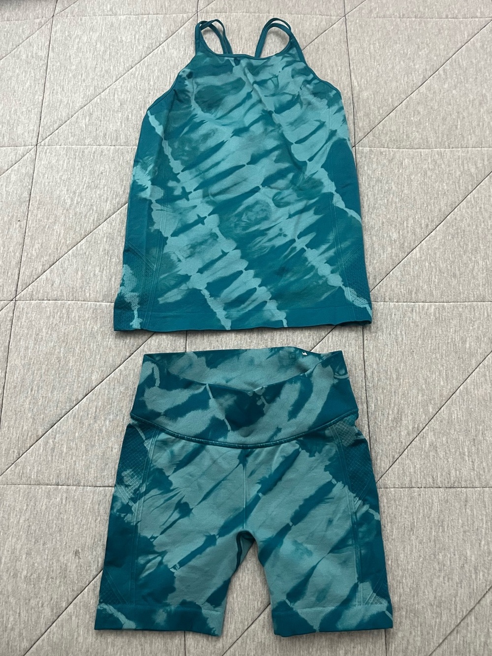 all in motion Teal Tie-Dye Active Tank & Shorts Set